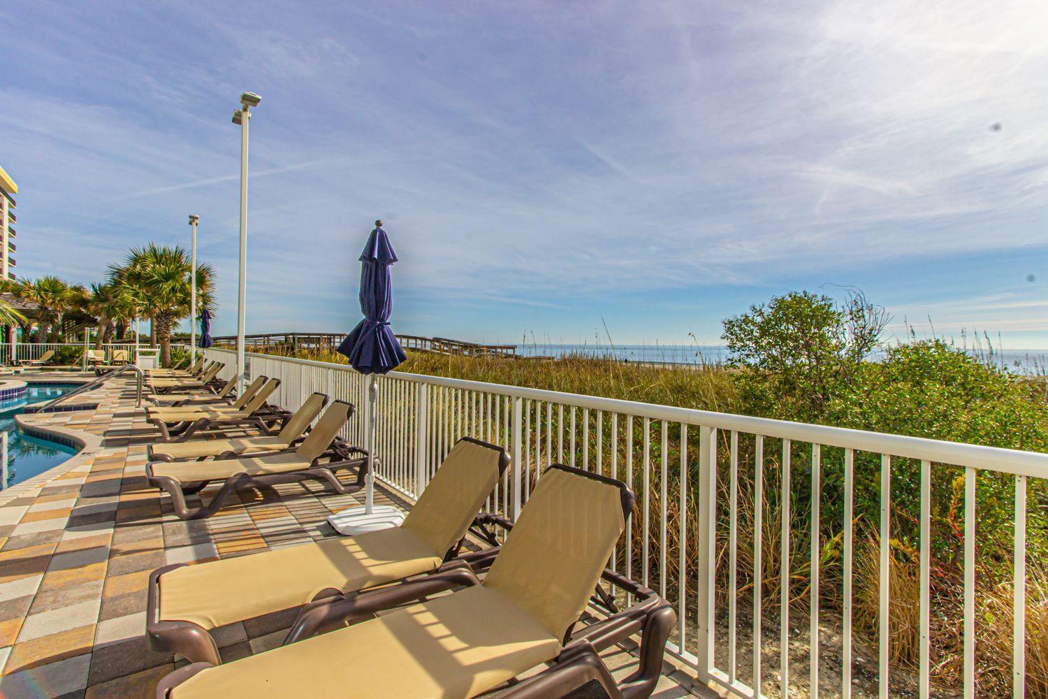 Towers On The Grove 724 Direct Oceanfront Suite Sleeps 6 Guests マートルビーチ 部屋 写真