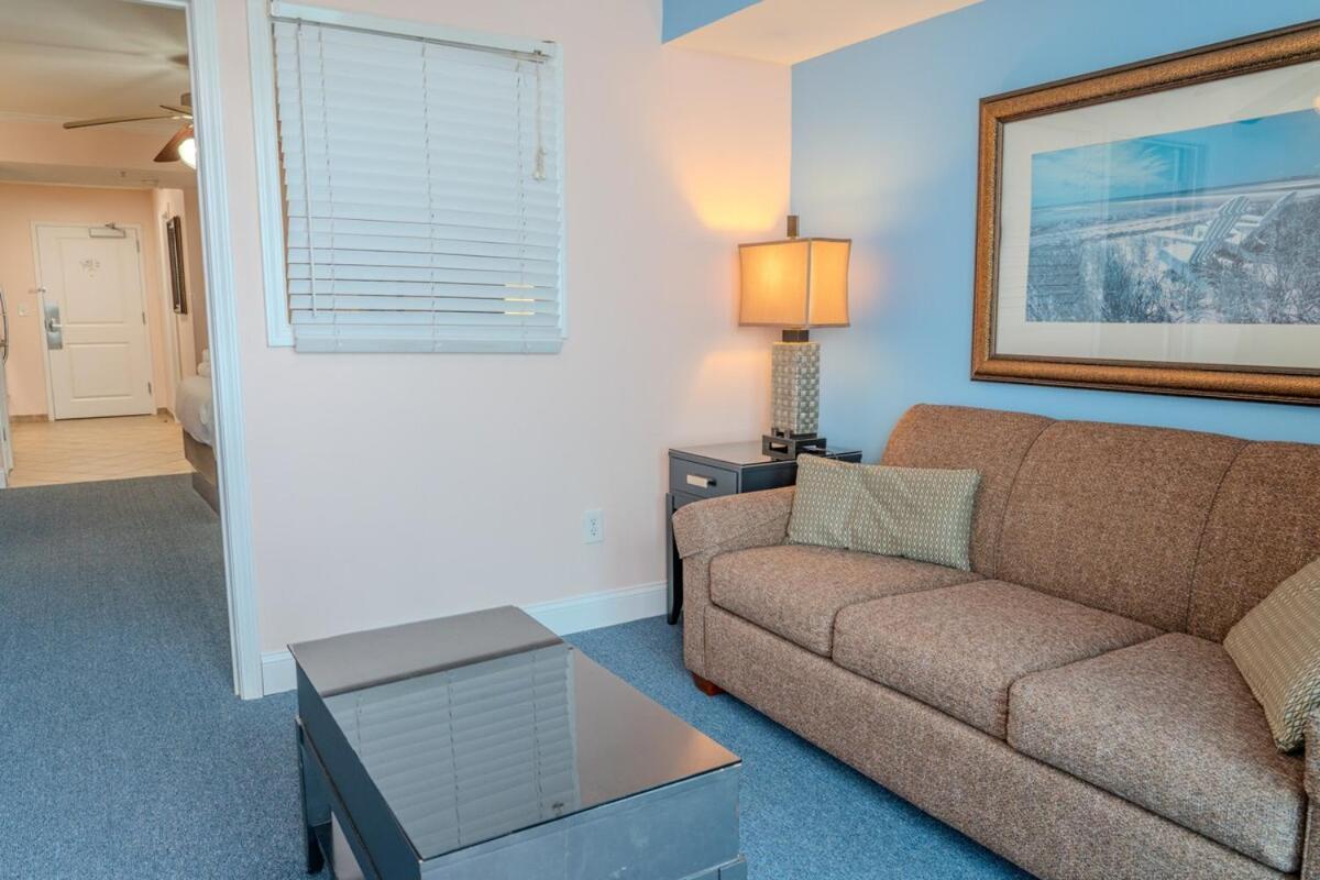 Towers On The Grove 724 Direct Oceanfront Suite Sleeps 6 Guests マートルビーチ エクステリア 写真